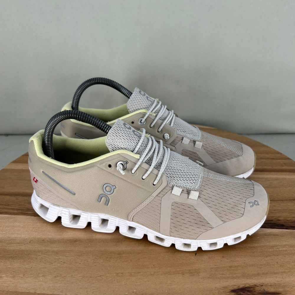 On Cloud Running Shoes Womens Size 8 Beige Sand Athletic Sneakers Walking